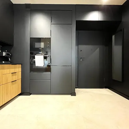 Wyszynskiego Apartment - Self Check-In 20H - Parking &Lift Wroclaw Exterior photo