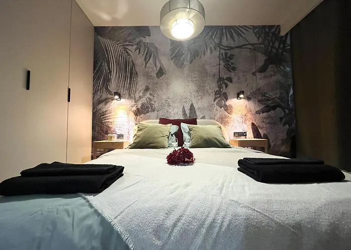 Wyszynskiego Apartment - Self Check-In 20H - Parking &Lift