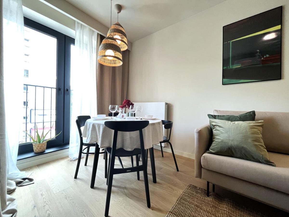 Wyszynskiego - Self Check-in 20h - Parking &lift Apartment *