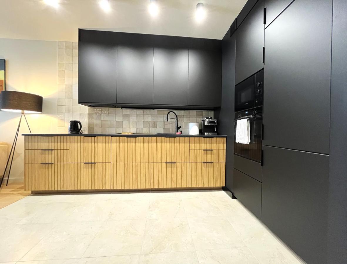 Wyszynskiego - Self Check-in 20h - Parking &lift Apartment