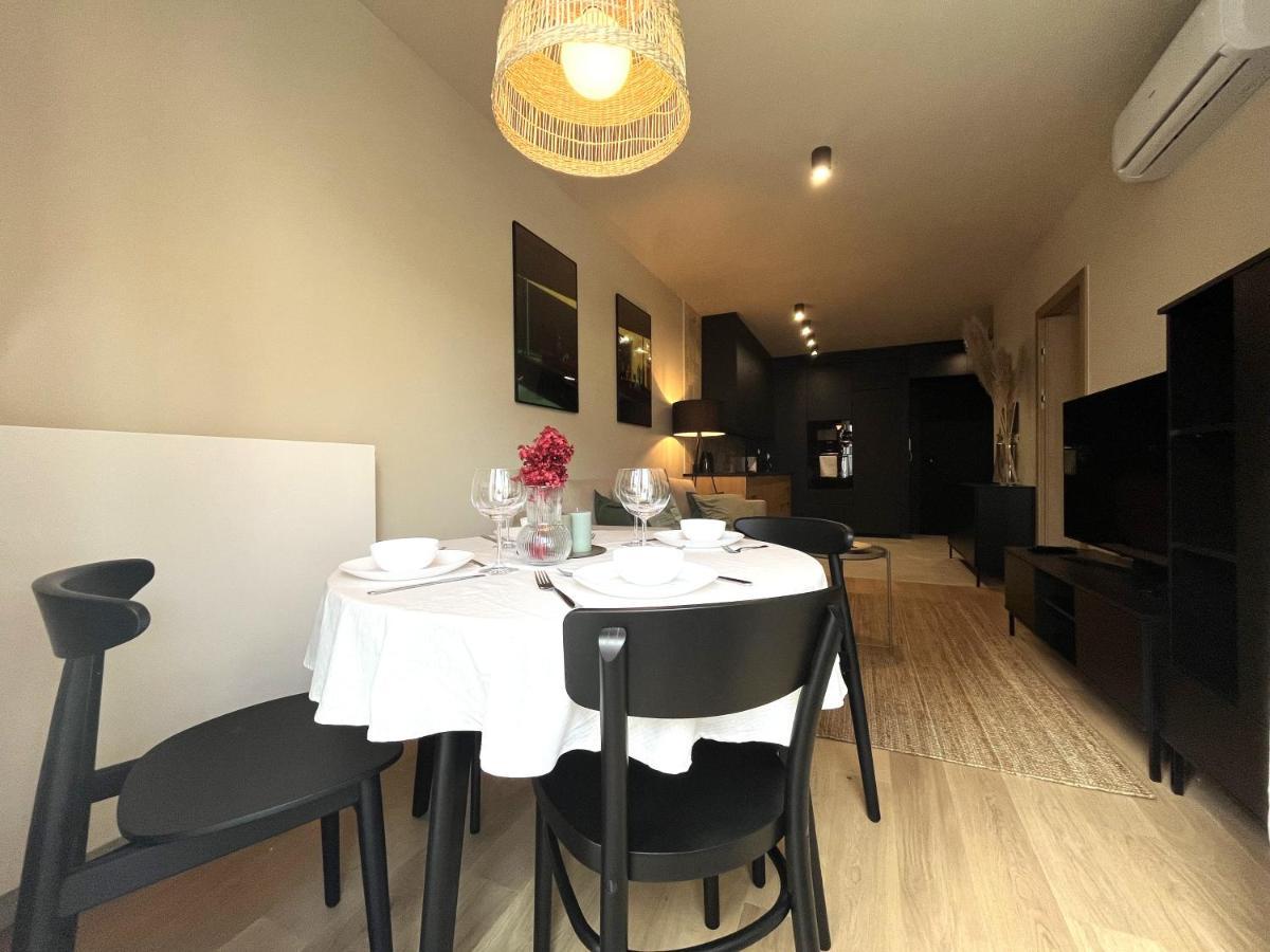 Apartment Wyszynskiego - Self Check-in 20h - Parking &lift Wroclaw