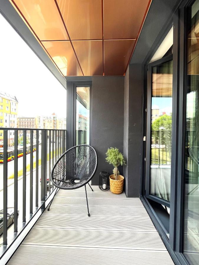 Wyszynskiego - Self Check-in 20h - Parking &lift Apartment