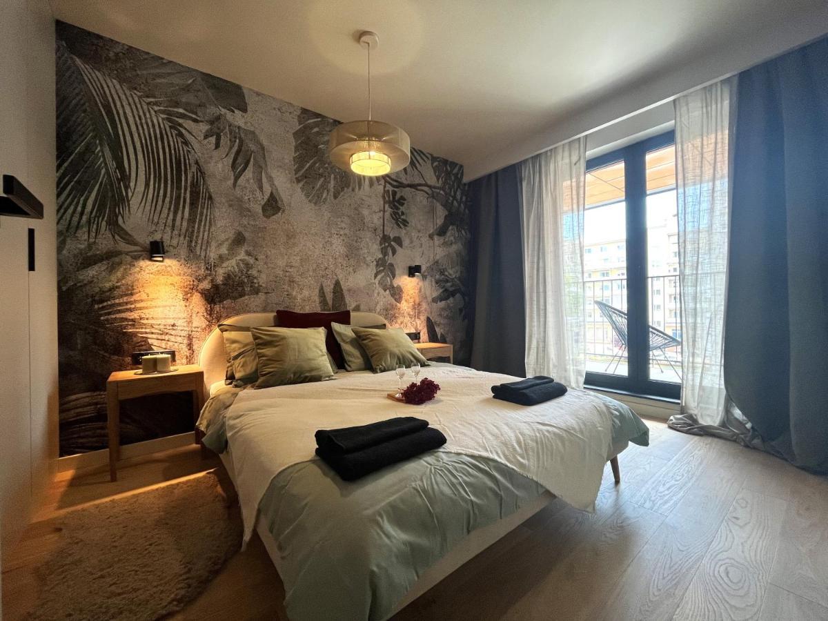 Wyszynskiego - Self Check-in 20h - Parking &lift * Wroclaw